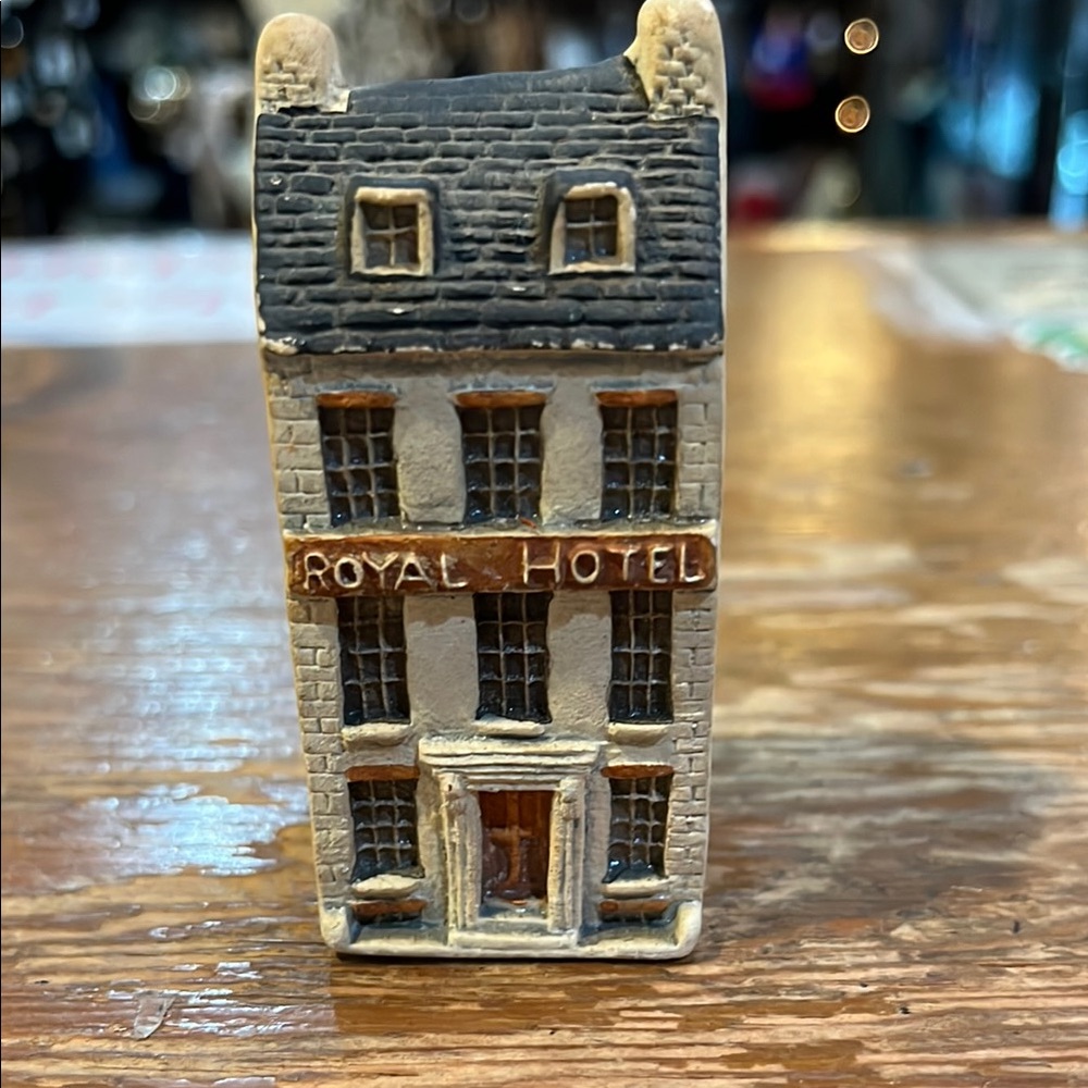 Miniature Royal Hotel Figurine